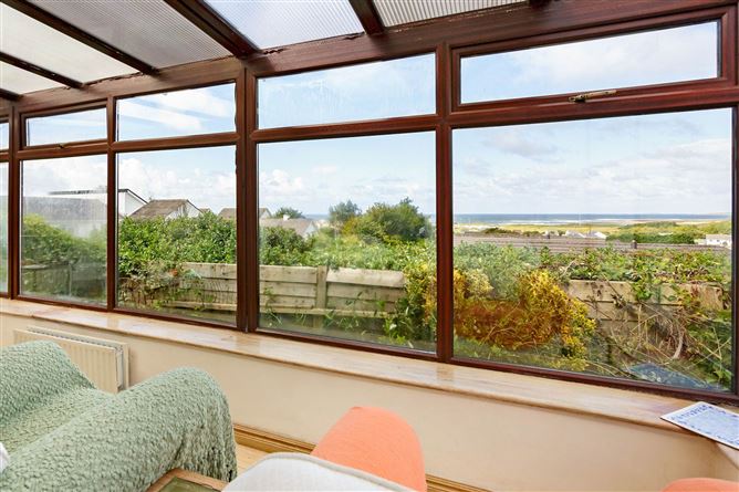 6 Beach View Park, Strandhill, County Sligo