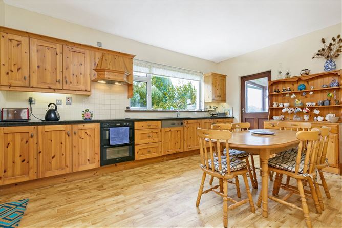6 Beach View Park, Strandhill, County Sligo