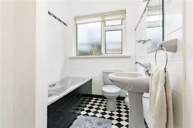 6 Beach View Park, Strandhill, County Sligo
