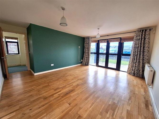 1 Montery Pine, River Village, Monksland, Athlone, Roscommon