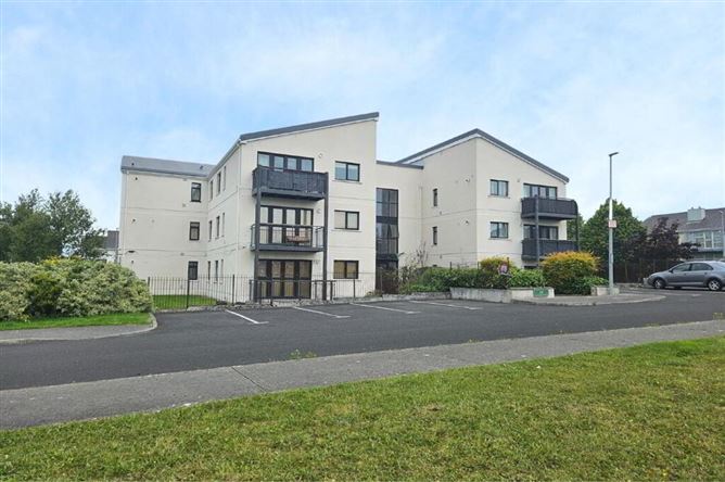 1 Montery Pine, River Village, Monksland, Athlone, Roscommon