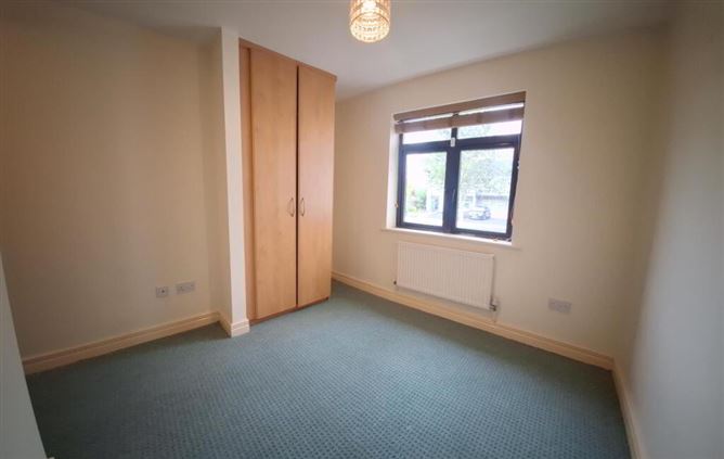 1 Montery Pine, River Village, Monksland, Athlone, Roscommon