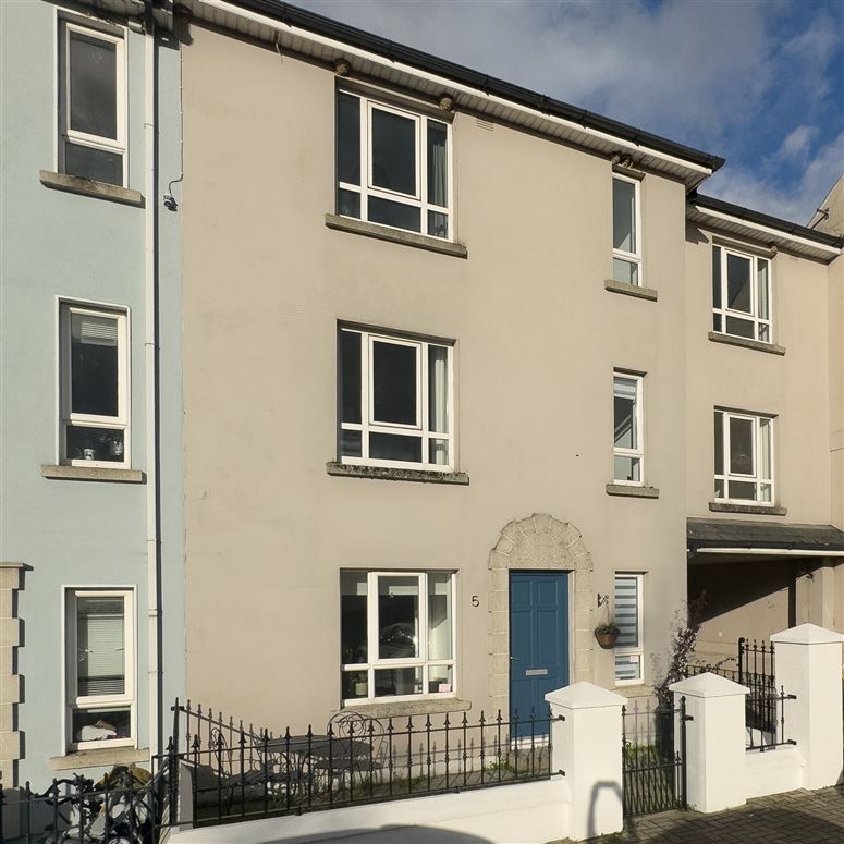 No. 5 Merchants Place, Stephen Street, Dunlavin, Wicklow