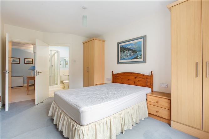 58 Marlay View, Ballinteer Avenue, Dublin 16