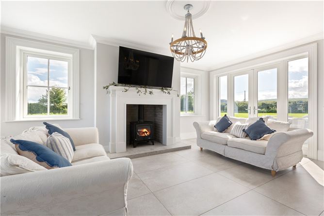 Photo 6 of 33 — Ballysallagh East, Brittas Bay, Co. Wicklow