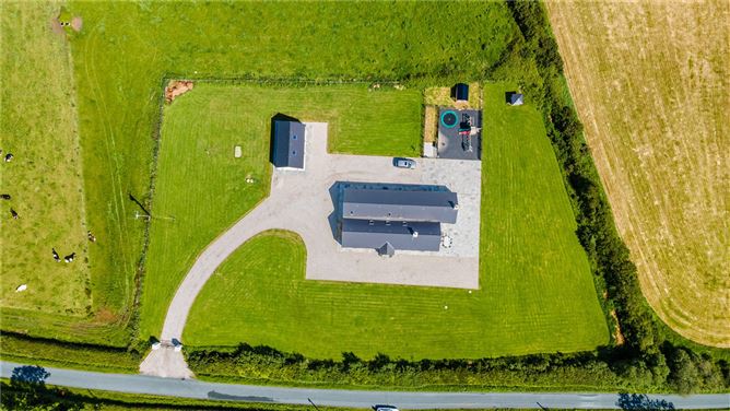 Photo 27 of 33 — Ballysallagh East, Brittas Bay, Co. Wicklow