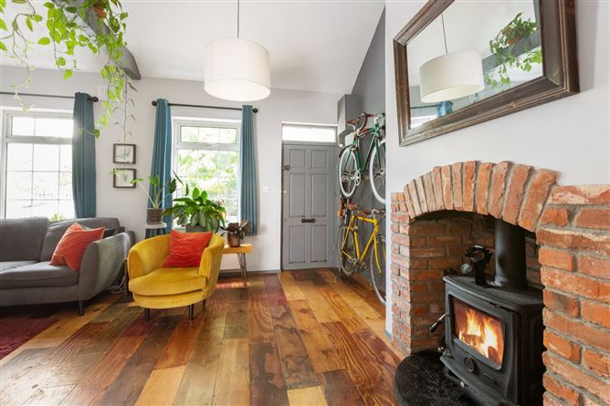 43 Rialto Cottages, Rialto, Dublin 8.