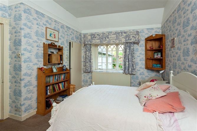 Glenasmole Lodge, Castlekelly, Glenasmole, County Dublin