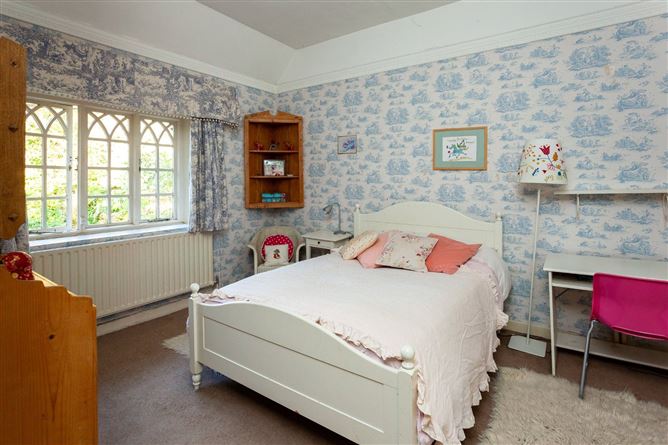 Glenasmole Lodge, Castlekelly, Glenasmole, County Dublin