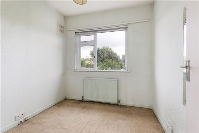 9 Willowfield Avenue, Goatstown, Dublin 14