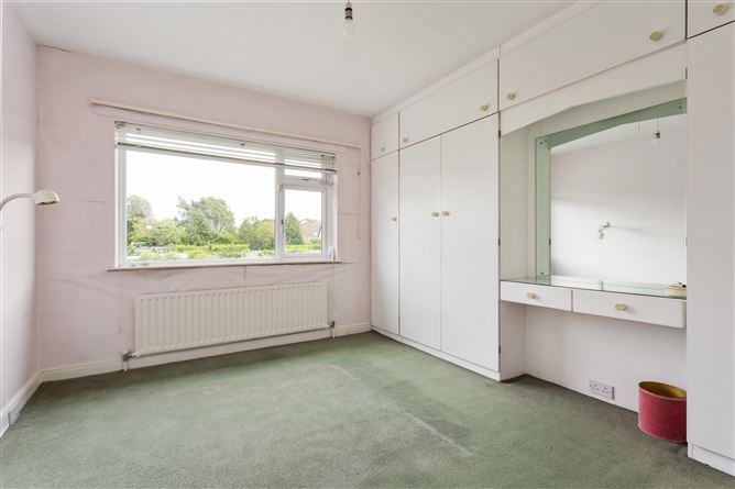 9 Willowfield Avenue, Goatstown, Dublin 14