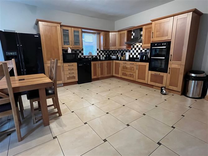 40 Ceol Na Habhainn, Caherconlish, Limerick