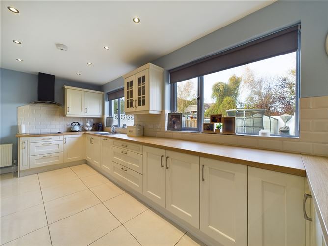 7 Springdale, Tullow Road, Carlow Town, Carlow