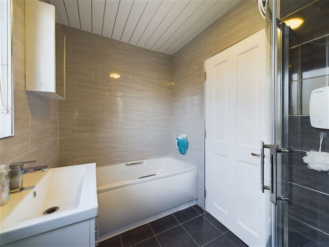 7 Springdale, Tullow Road, Carlow Town, Carlow