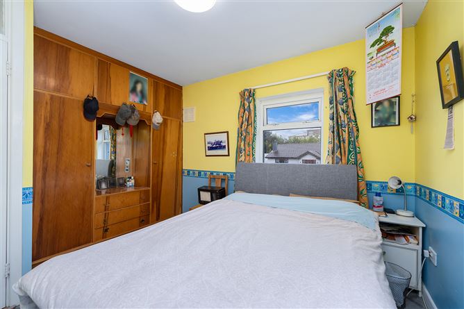 2 Idrone Close, Knocklyon, Dublin 16