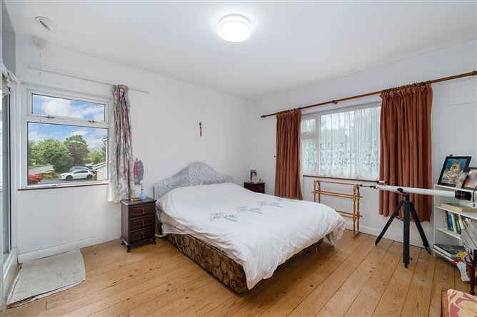 2 Idrone Close, Knocklyon, Dublin 16