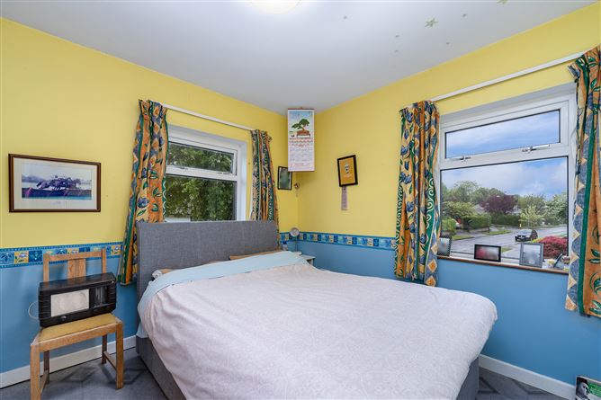 2 Idrone Close, Knocklyon, Dublin 16