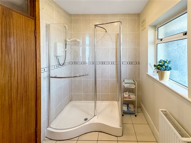 Ard Aoibhinn, Redgap, Rathcoole, Dublin