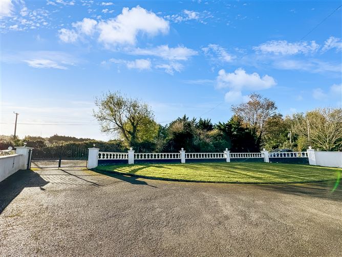 Ard Aoibhinn, Redgap, Rathcoole, Dublin