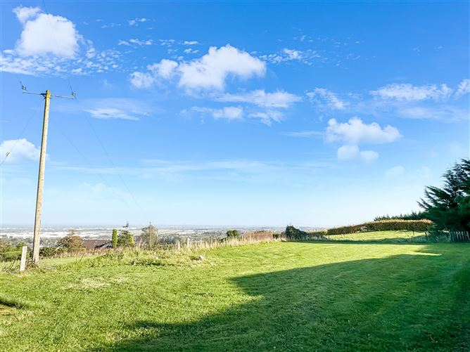 Ard Aoibhinn, Redgap, Rathcoole, Dublin