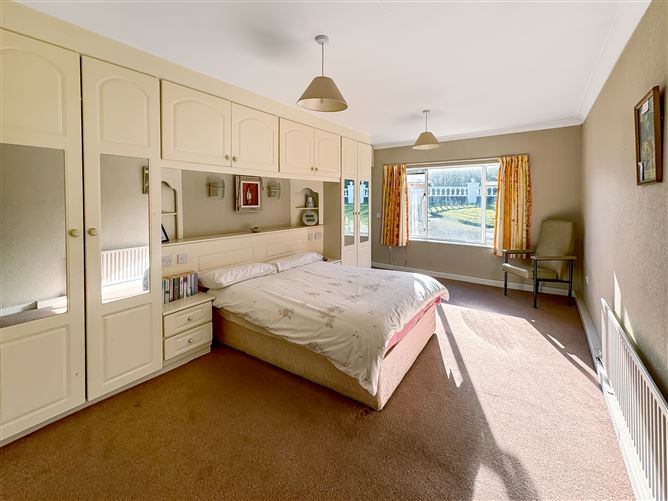 Ard Aoibhinn, Redgap, Rathcoole, Dublin