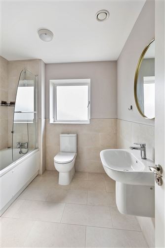 16 The Heights, Oldbridge Manor, Drogheda, Meath