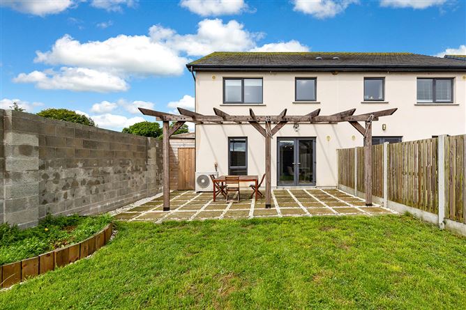 16 The Heights, Oldbridge Manor, Drogheda, Meath