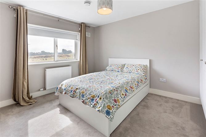 16 The Heights, Oldbridge Manor, Drogheda, Meath