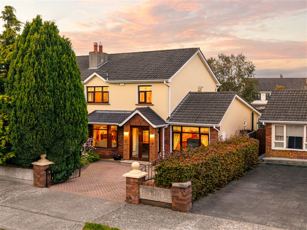 8 Dun Na Riogh Walk, Naas, Kildare