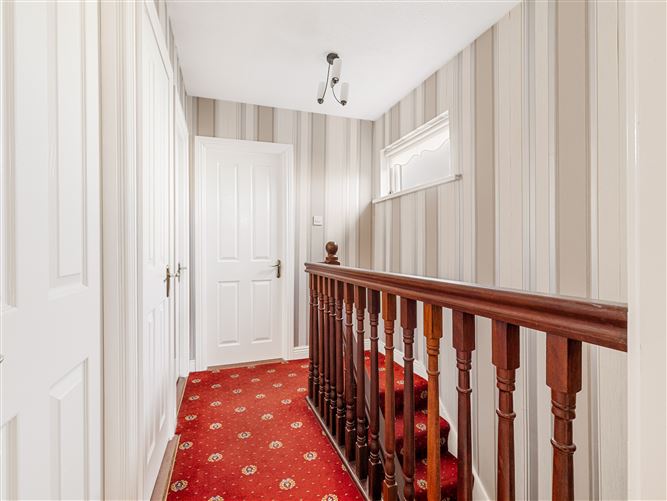 8 Dun Na Riogh Walk, Naas, Kildare