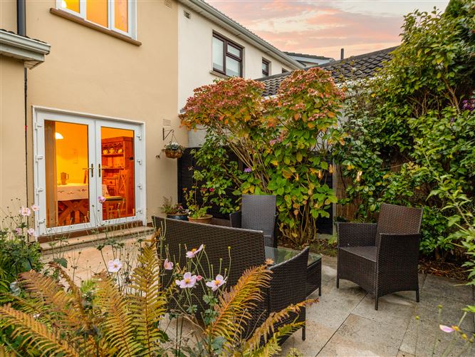 8 Dun Na Riogh Walk, Naas, Kildare