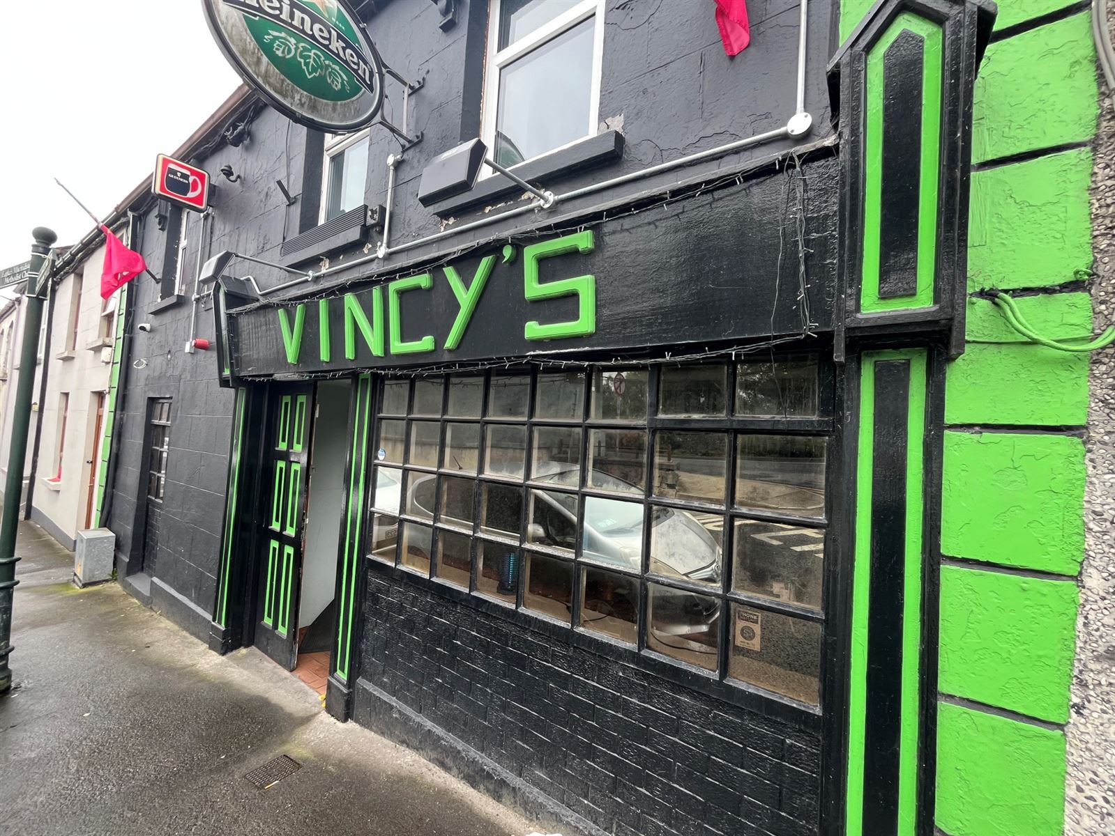 Vincy's Bar, Station Road, Ballina, Co. Mayo