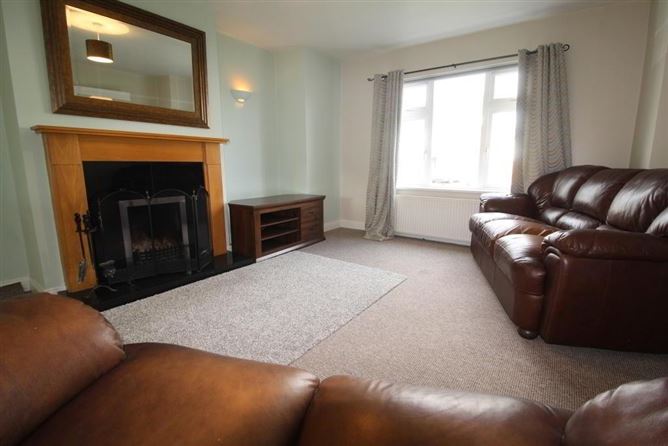 25 Shannon Geal, Carrick-on-shannon, Roscommon