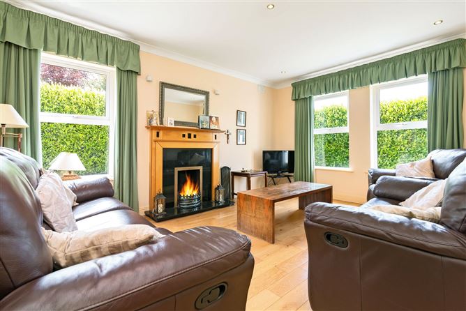 8 Abbeyvale, Dromahair, Co. Leitrim