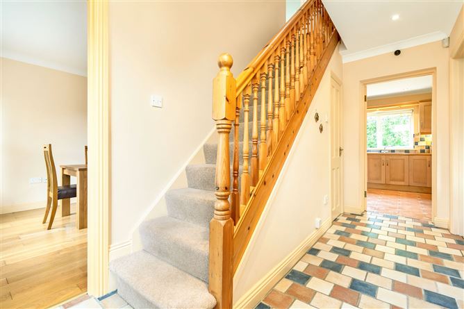 8 Abbeyvale, Dromahair, Co. Leitrim