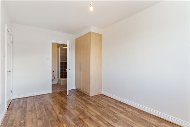 Photo 11 of 12 — Apt. 40 Hazelgrove, Killinarden Heights, Tallaght, Dublin 24