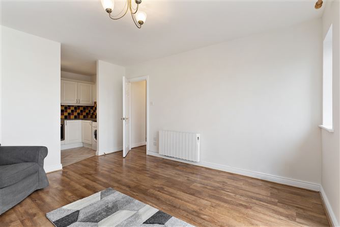 Photo 7 of 12 — Apt. 40 Hazelgrove, Killinarden Heights, Tallaght, Dublin 24