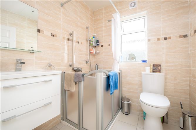 61 Eden Villas, Glasthule, County Dublin