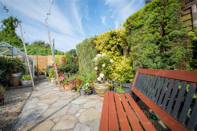 61 Eden Villas, Glasthule, County Dublin