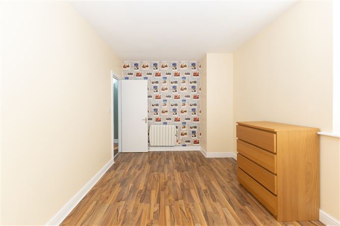 64 Castlecurragh Vale, Mulhuddart, Dublin 15