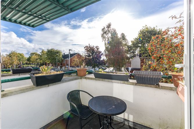 64 Castlecurragh Vale, Mulhuddart, Dublin 15