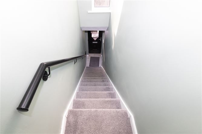 64 Castlecurragh Vale, Mulhuddart, Dublin 15