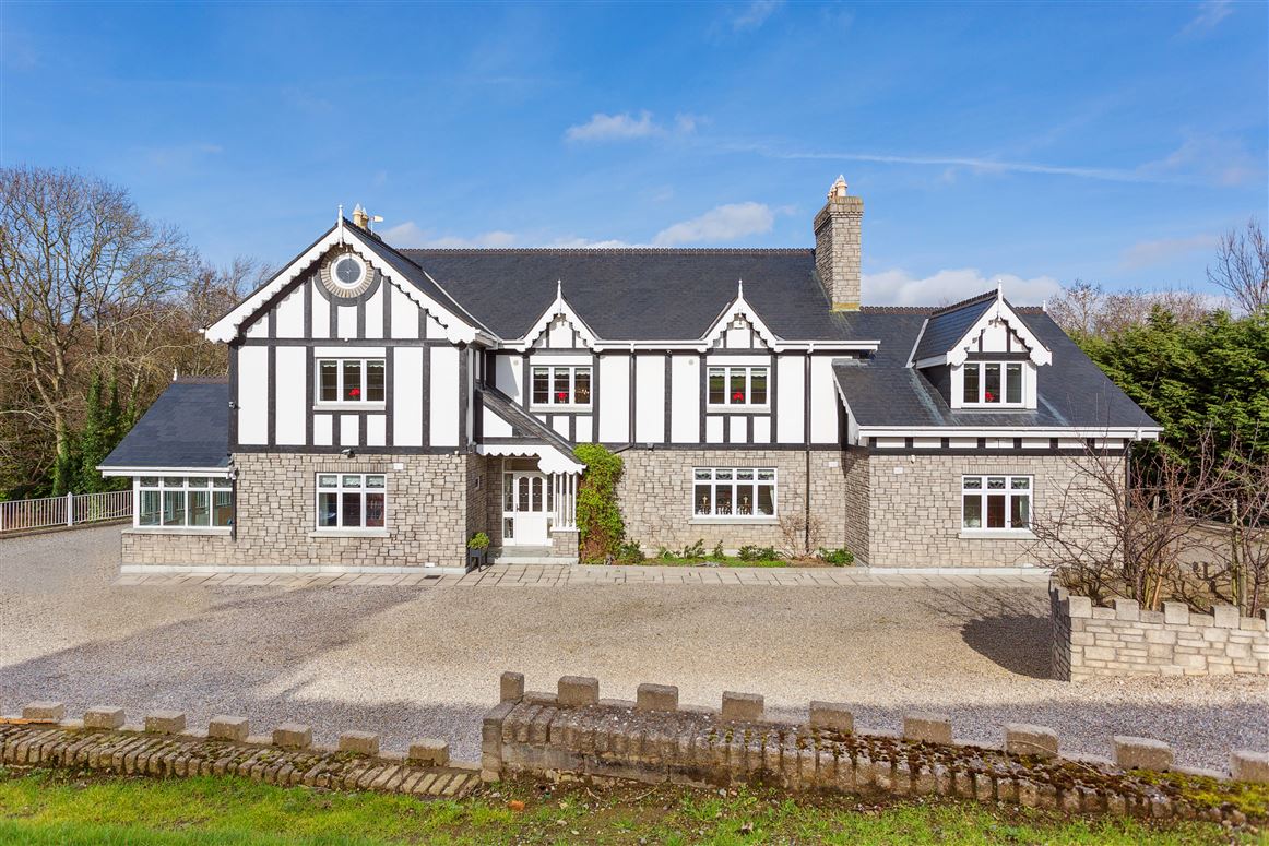 Rathdown Manor, Ballycorus Road, Rathmichael, Dublin 18