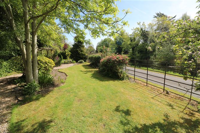 Ardclough Lodge, Ardclough, Straffan, Kildare