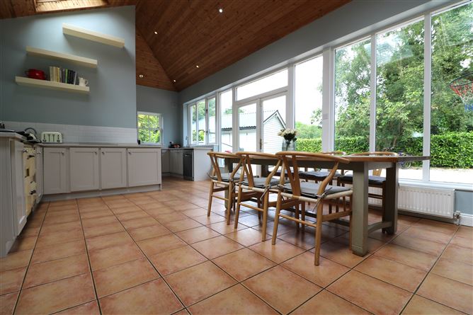 Ardclough Lodge, Ardclough, Straffan, Kildare
