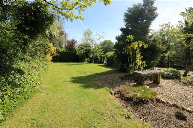 Ardclough Lodge, Ardclough, Straffan, Kildare