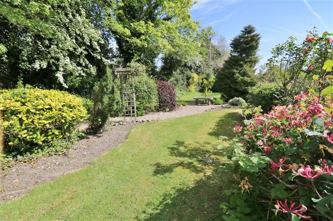Ardclough Lodge, Ardclough, Straffan, Kildare