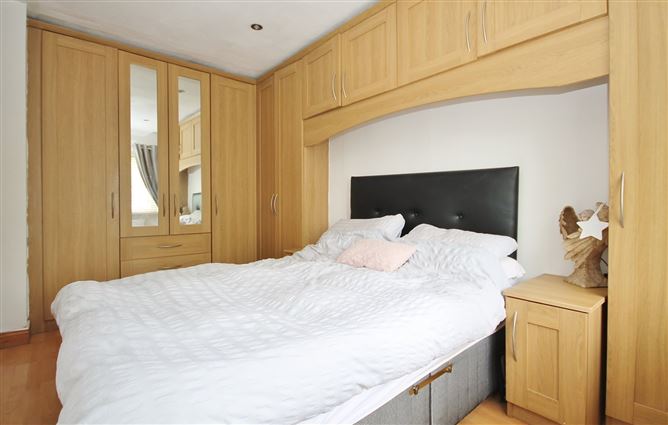 36 Oatfield Avenue, Clondalkin, Dublin 22