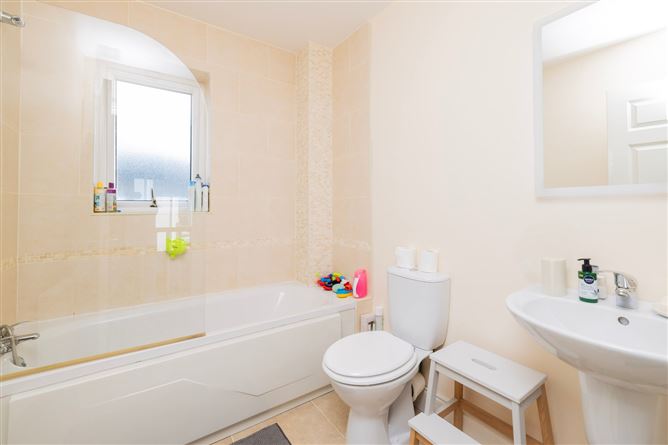 54 Seabrook, Rush, Co. Dublin
