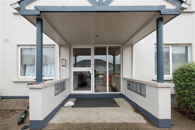 8 Moynihan Court, Tallaght, Dublin 24